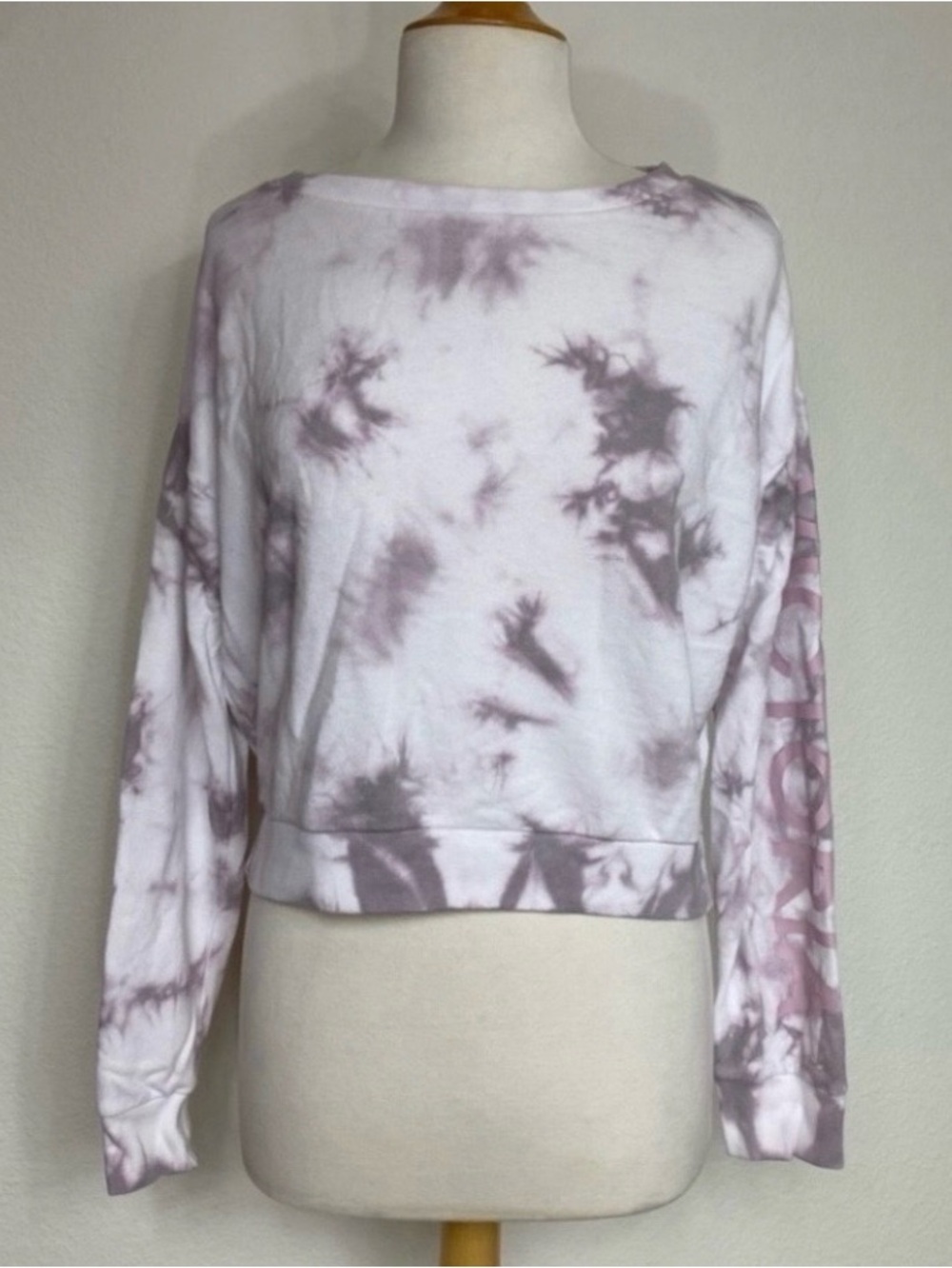 Victoria’s Secret Sport Women White Purple Tie Dye Boxy Sweatshirt Sporty Size M